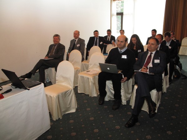 In May, participants join together for the first speed-networking event between businesses from four countries.